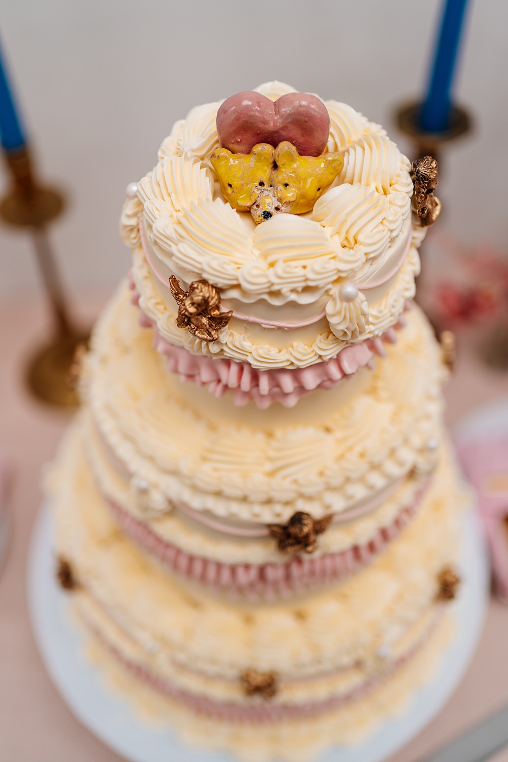 Lea Rowing Club Wedding Marianne Chua Photography Retro Iced Lambeth Cake Pink Cream Gold