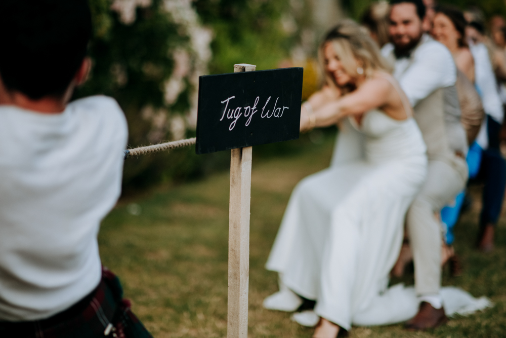 Lincolnshire Garden Wedding Kazooieloki Photography Tug Of War