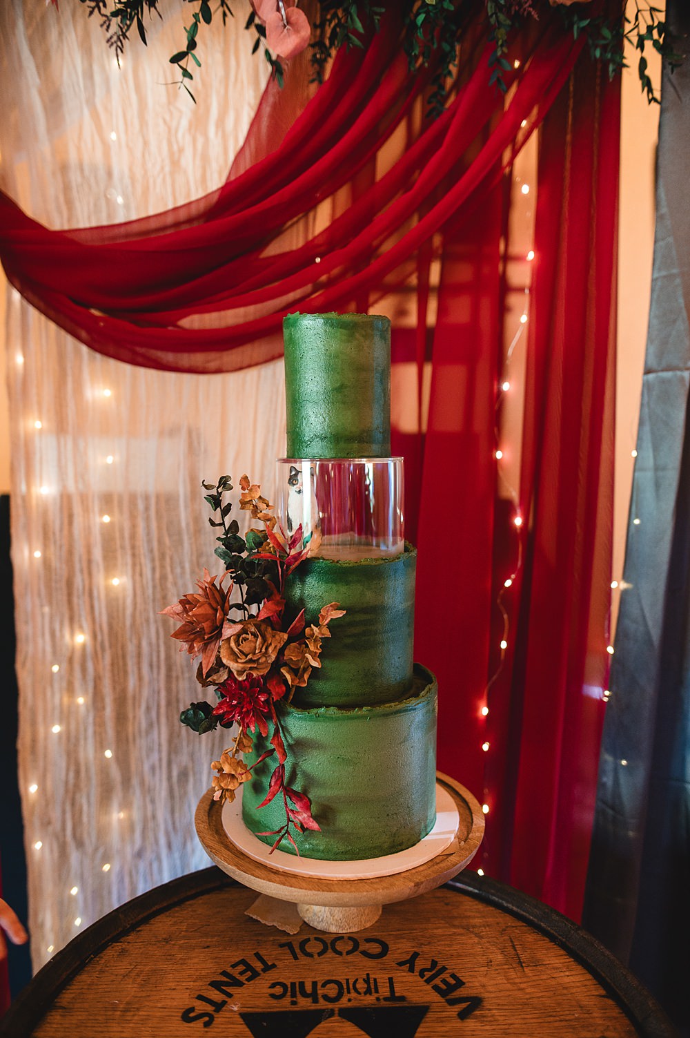 Camp Katur Wedding Alex Bates Photography Cat Clear Tier Cake Green Flowers