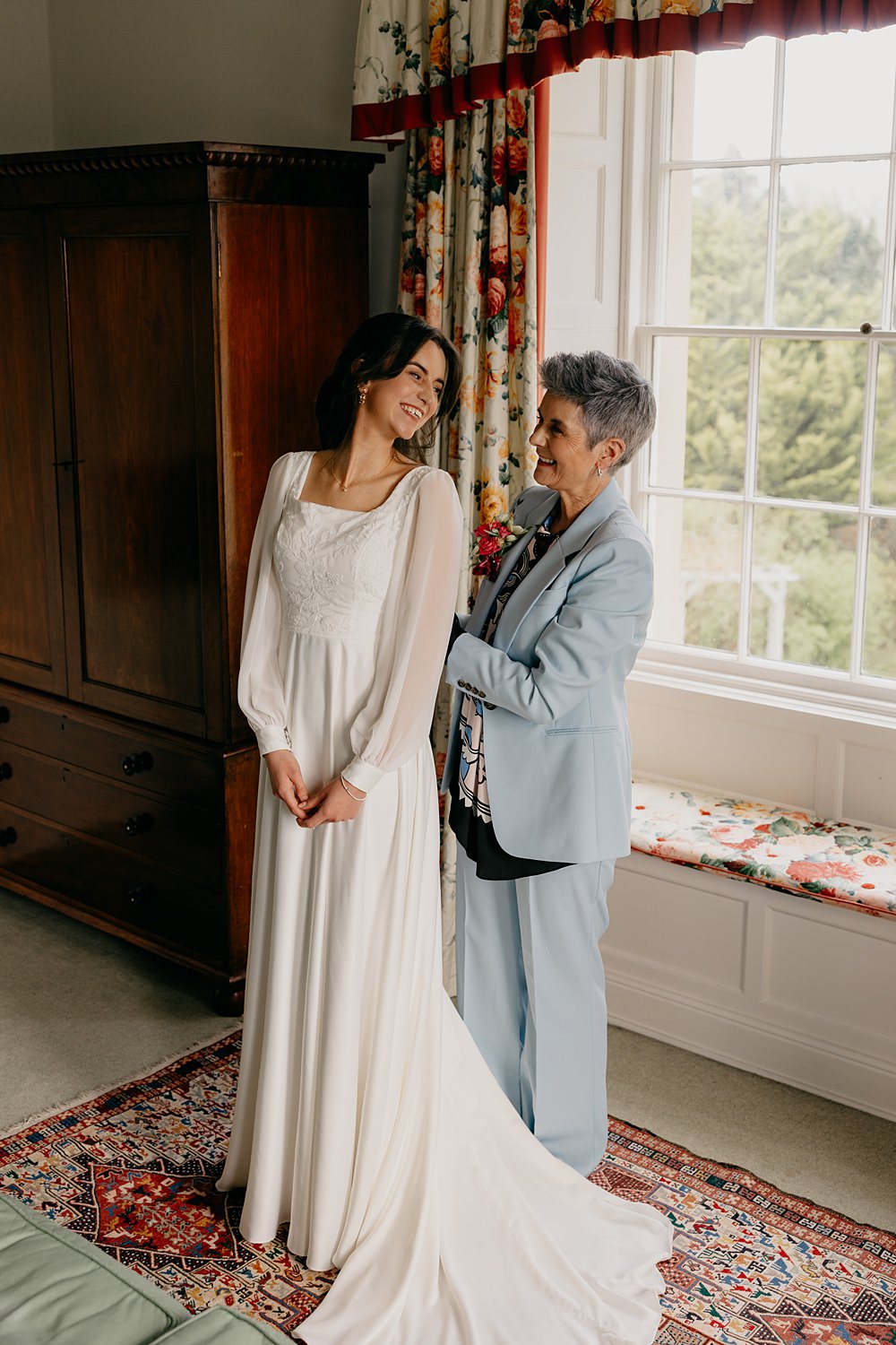 County Down Country House Wedding Iain Irwin Photography Mother Bride Outfit Suit