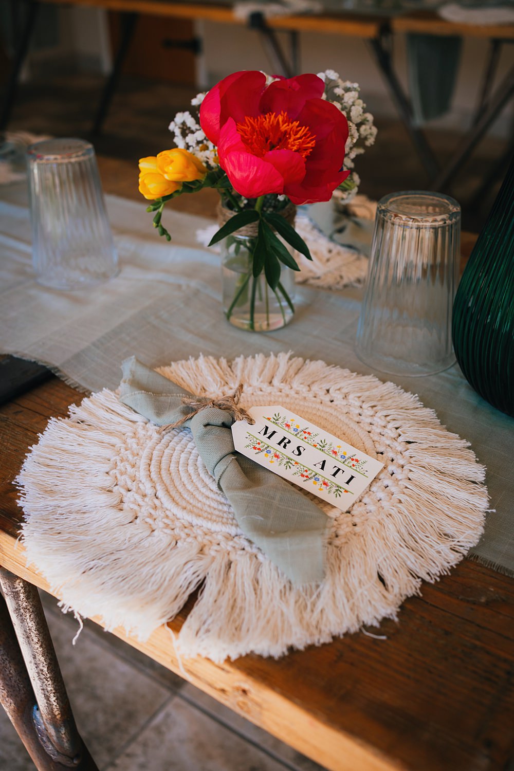 Goodlake Barns Wedding Becky Weir Photography Macramé Place Mat Knotted Napkin Place Name Setting
