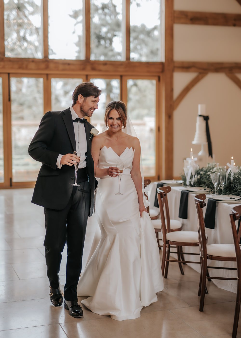 Chic Monochrome Wedding Inspiration Emma Collyer Photography