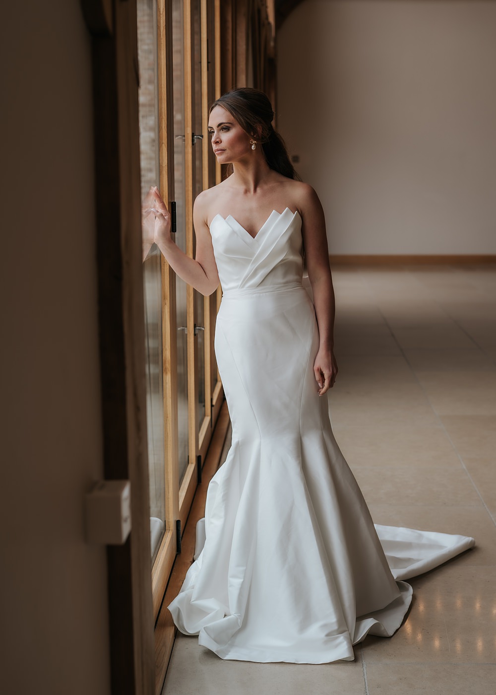 Chic Monochrome Wedding Inspiration Emma Collyer Photography Bridal Gown Bow Back Strapless Mermaid