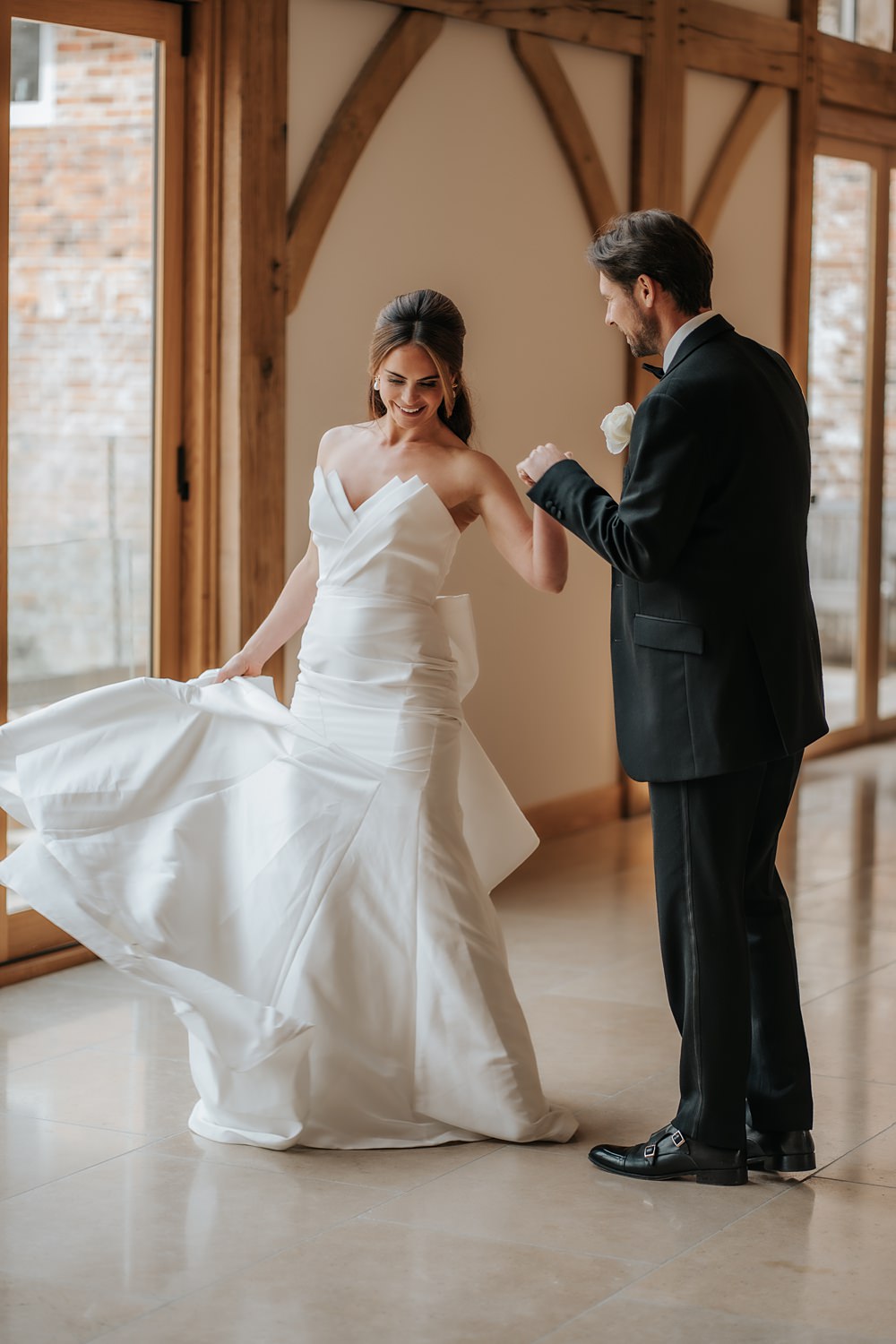 Chic Monochrome Wedding Inspiration Emma Collyer Photography