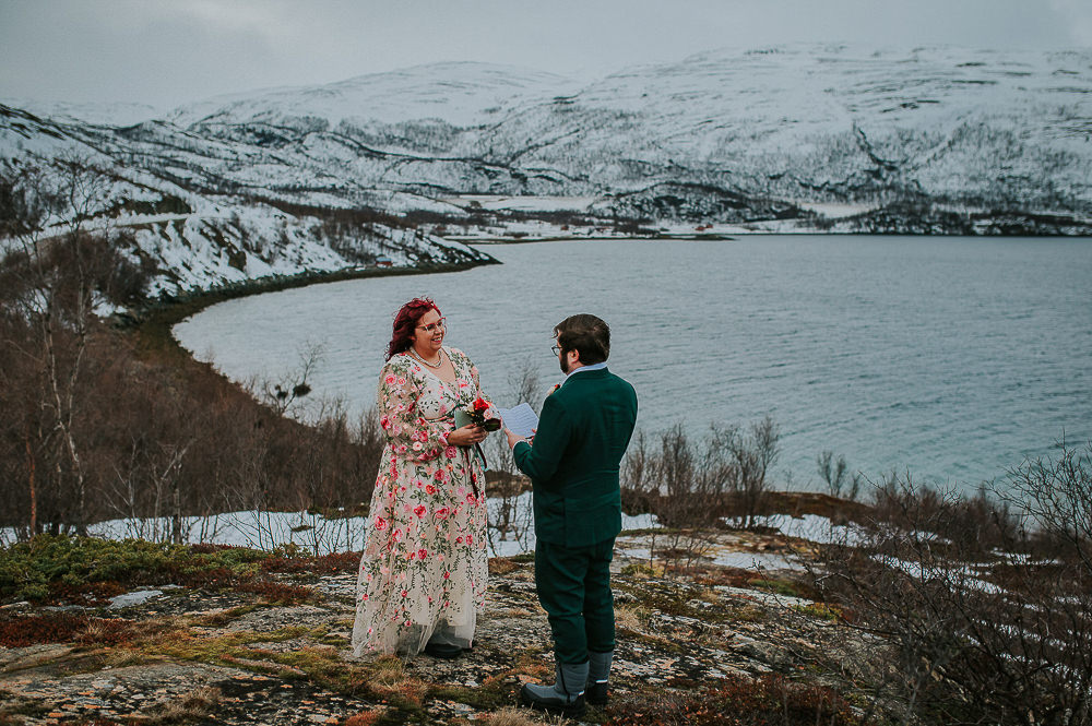 Northern Lights Elopement TS Foto Design