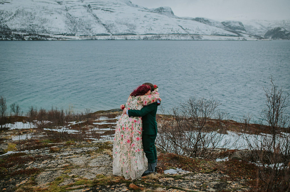 Northern Lights Elopement TS Foto Design