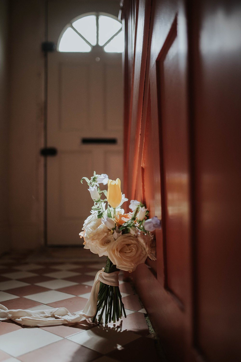 The Hackney Co Wedding Grace Pham Photography Bride Bouquets Peach Cream Spring
