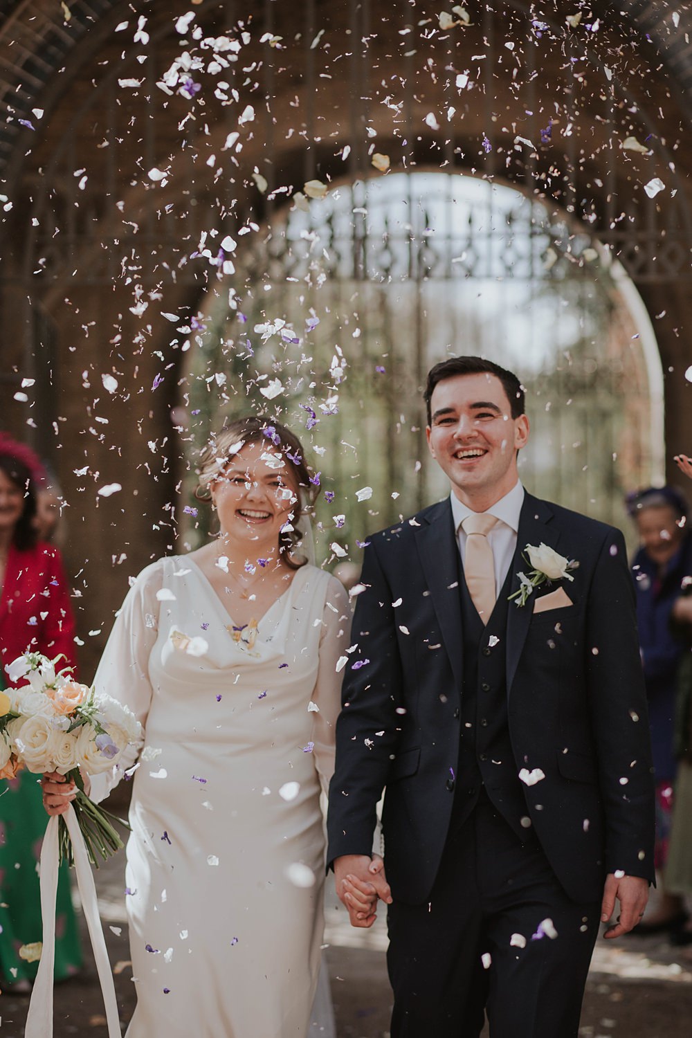 The Hackney Co Wedding Grace Pham Photography Confetti Throw