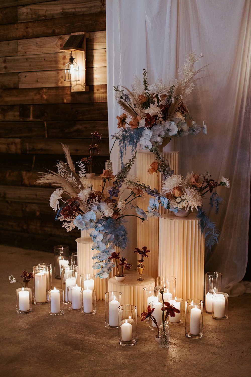 Cool Tone Celestial Wedding Ideas Hannah Richards Photography