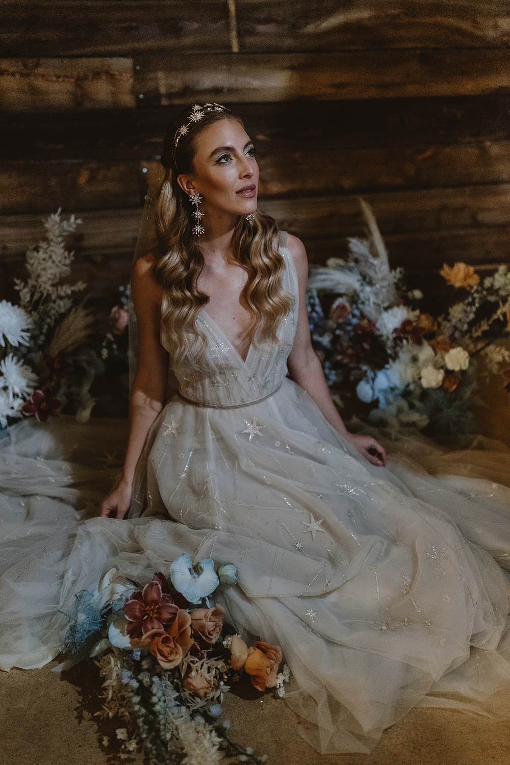 Cool Tone Celestial Wedding Ideas Hannah Richards Photography