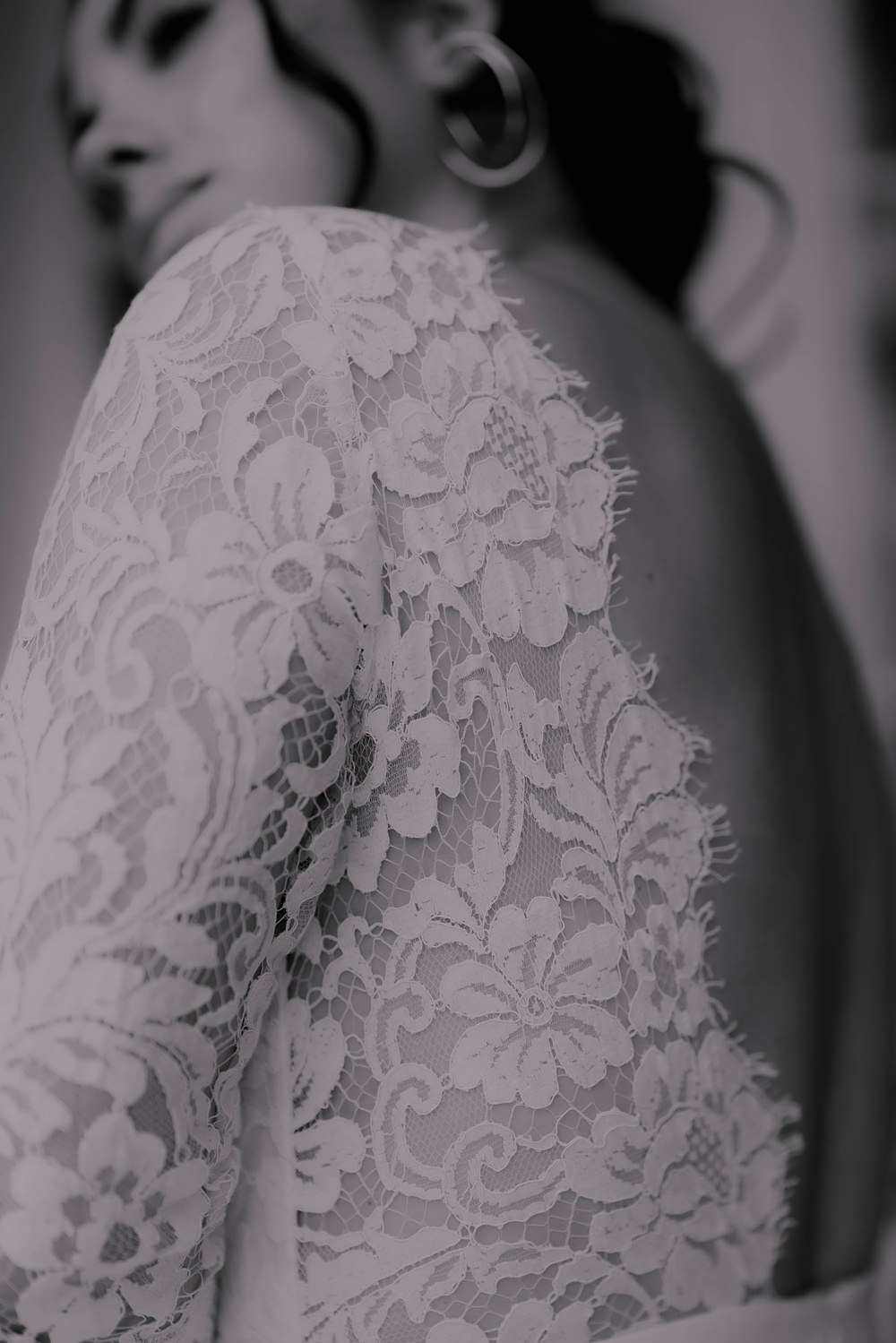 Spring Cotswolds Wedding Ideas Mei Lou Photography Long Lace Sleeve Dress Gown
