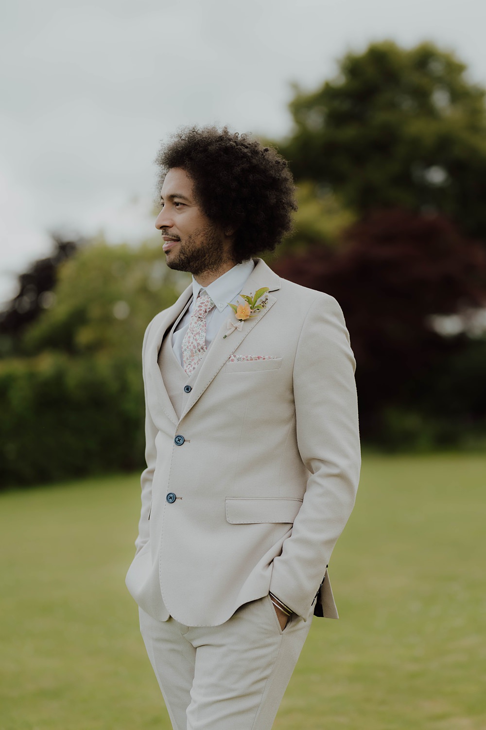 Spring Cotswolds Wedding Ideas Mei Lou Photography Beige Suit Pattern Tie Groom