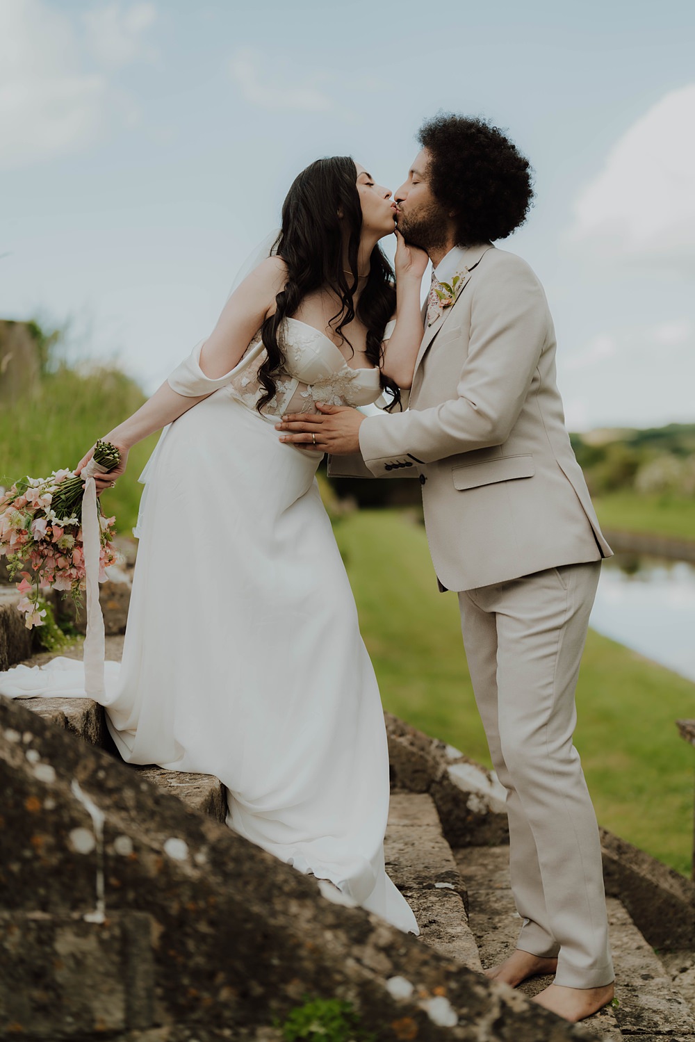 Spring Cotswolds Wedding Ideas Mei Lou Photography
