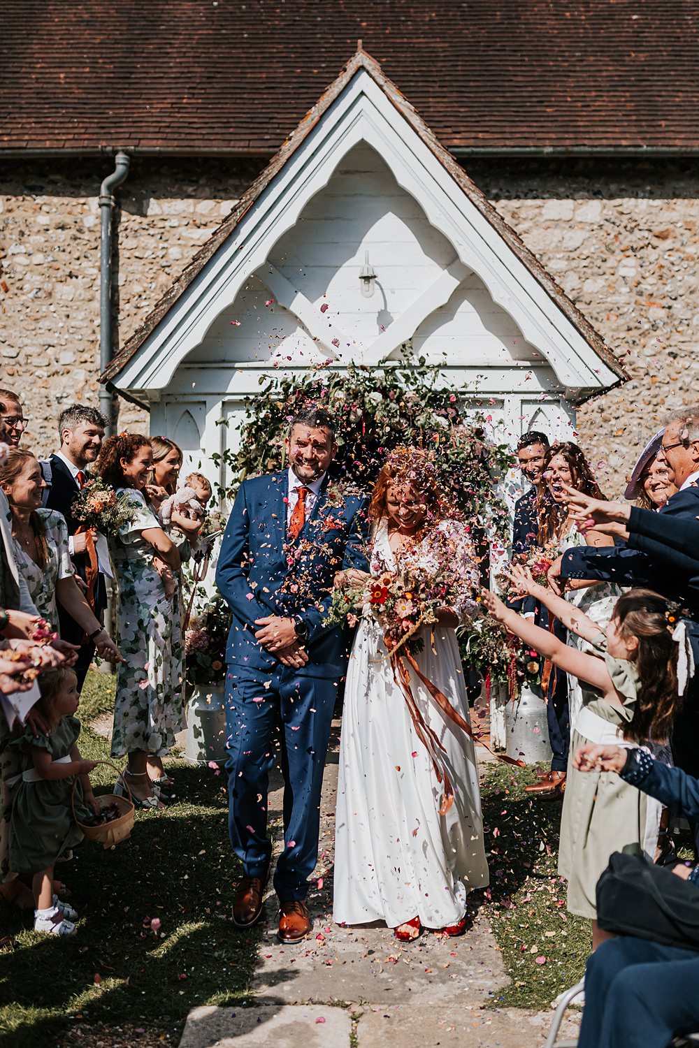 Chidham Barn Wedding Lucy Davis Photography Confetti Throw
