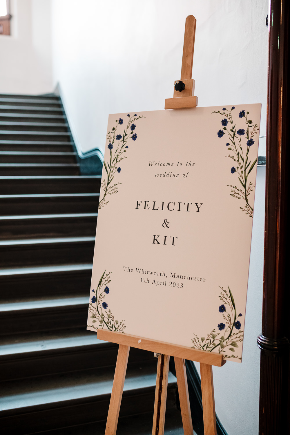 Whitworth Art Gallery Wedding Amy Faith Photography Floral Welcome Sign