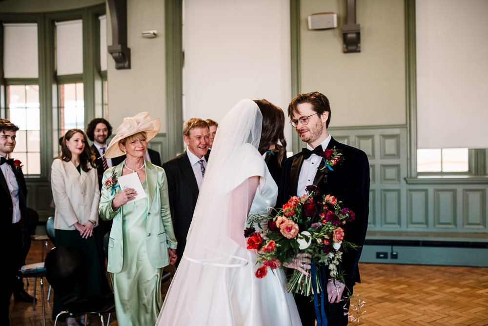 Whitworth Art Gallery Wedding Amy Faith Photography