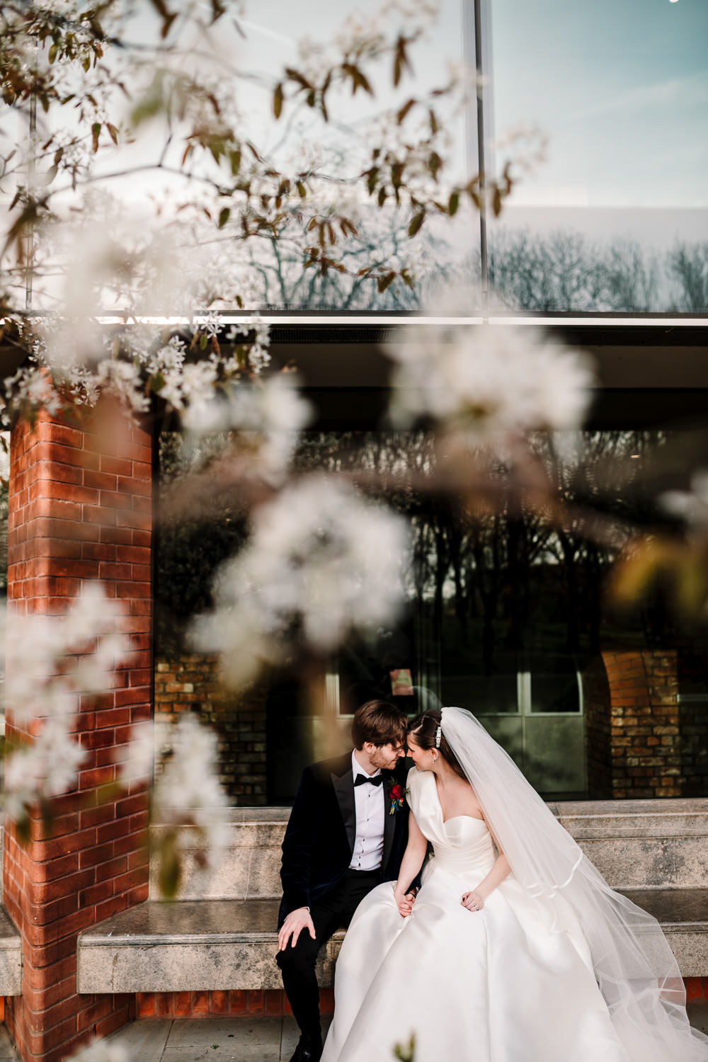 Whitworth Art Gallery Wedding Amy Faith Photography