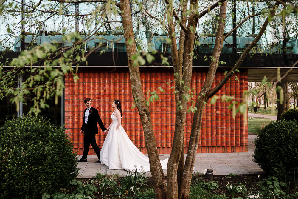 Whitworth Art Gallery Wedding Amy Faith Photography