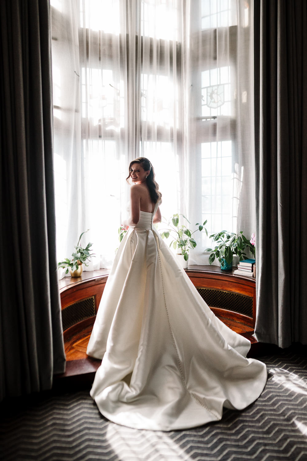 Whitworth Art Gallery Wedding Amy Faith Photography Bride Gown Pronovias Train One Shoulder