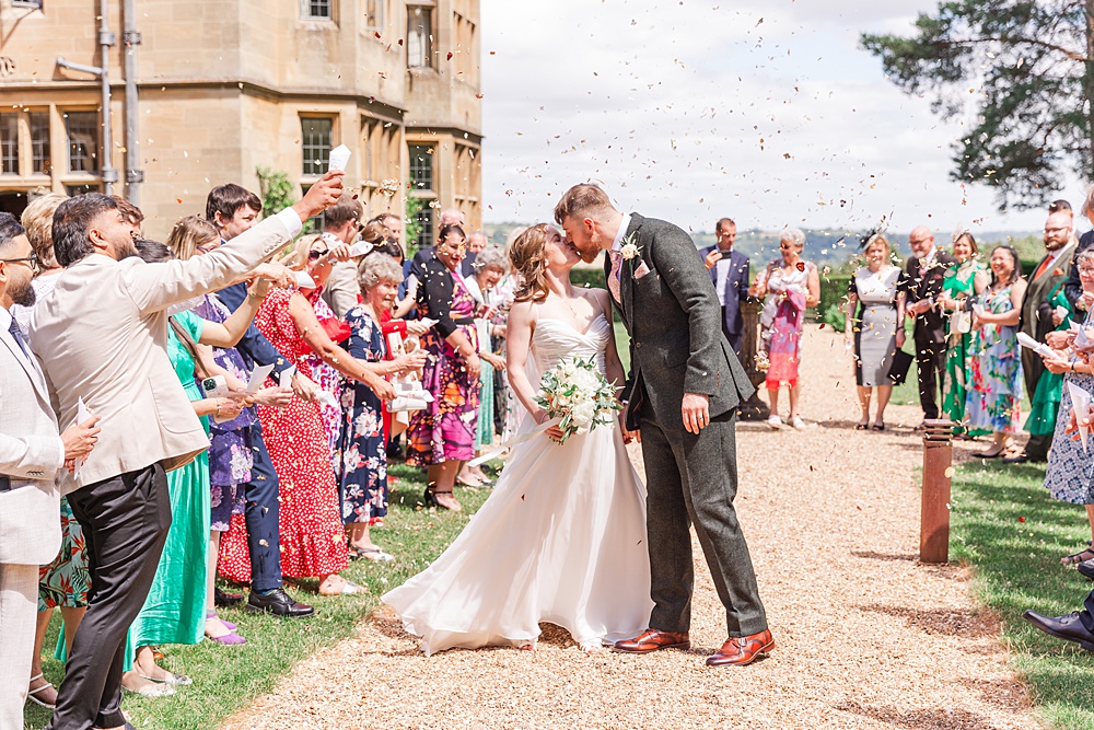 Classic Somerset Country Wedding James and Kerrie Photography Confetti Throw