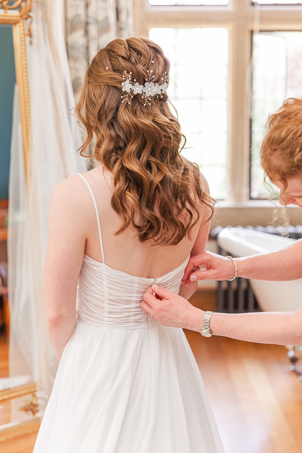 Classic Somerset Country Wedding James and Kerrie Photography Half Up Down Hair Bride Waves Comb