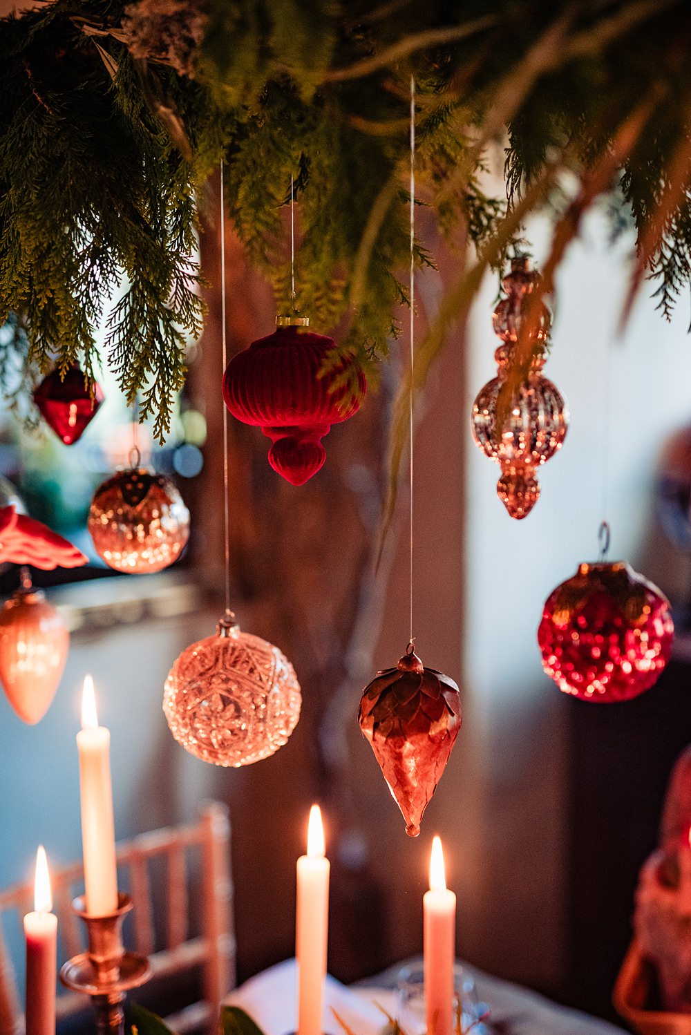 Vintage Winter Wonderland Wedding Ideas Natalia Case Photography Wooden Table Christmas Greenery Baubles Decor Candles Flowers