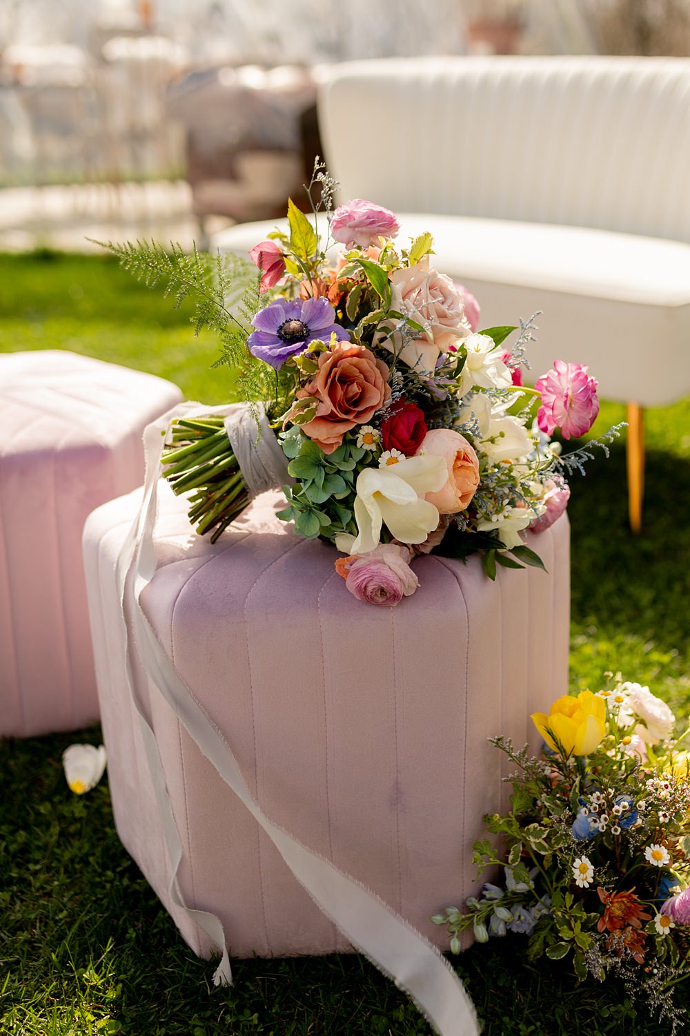 Cedar Lakes Estate Wedding Ideas Little But Fierce Photography Pastel Summer Bouquet Pretty