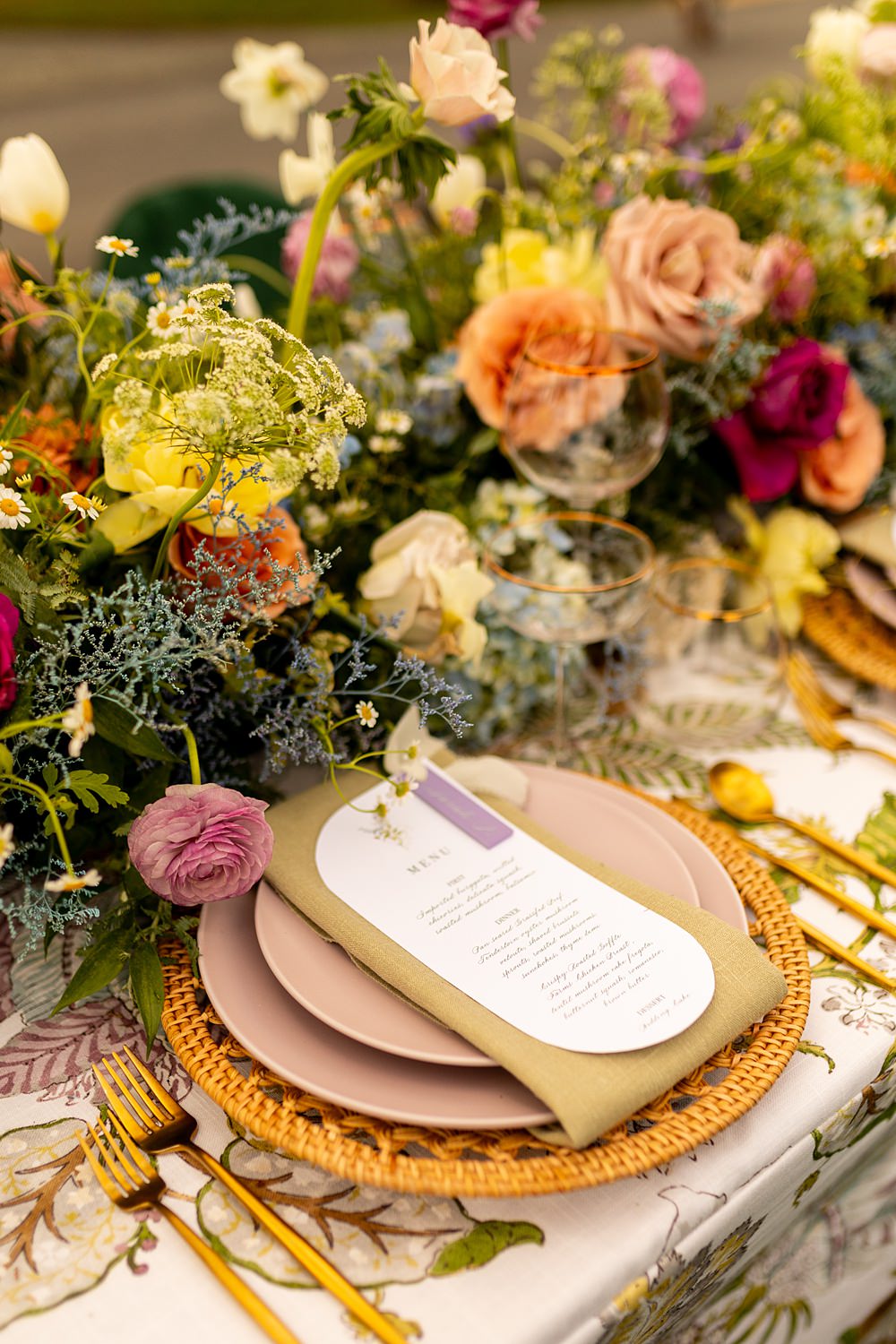 Cedar Lakes Estate Wedding Ideas Little But Fierce Photography Place Setting Menu Mat Gold Cutlery Wildflowers