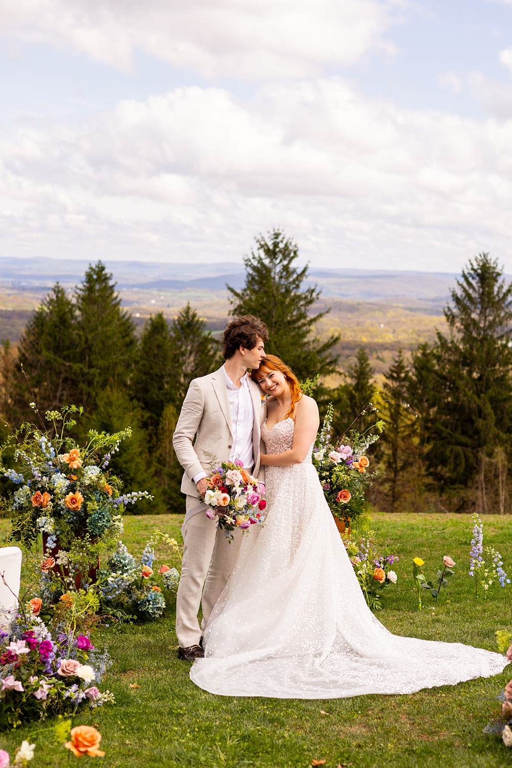 Cedar Lakes Estate Wedding Ideas Little But Fierce Photography