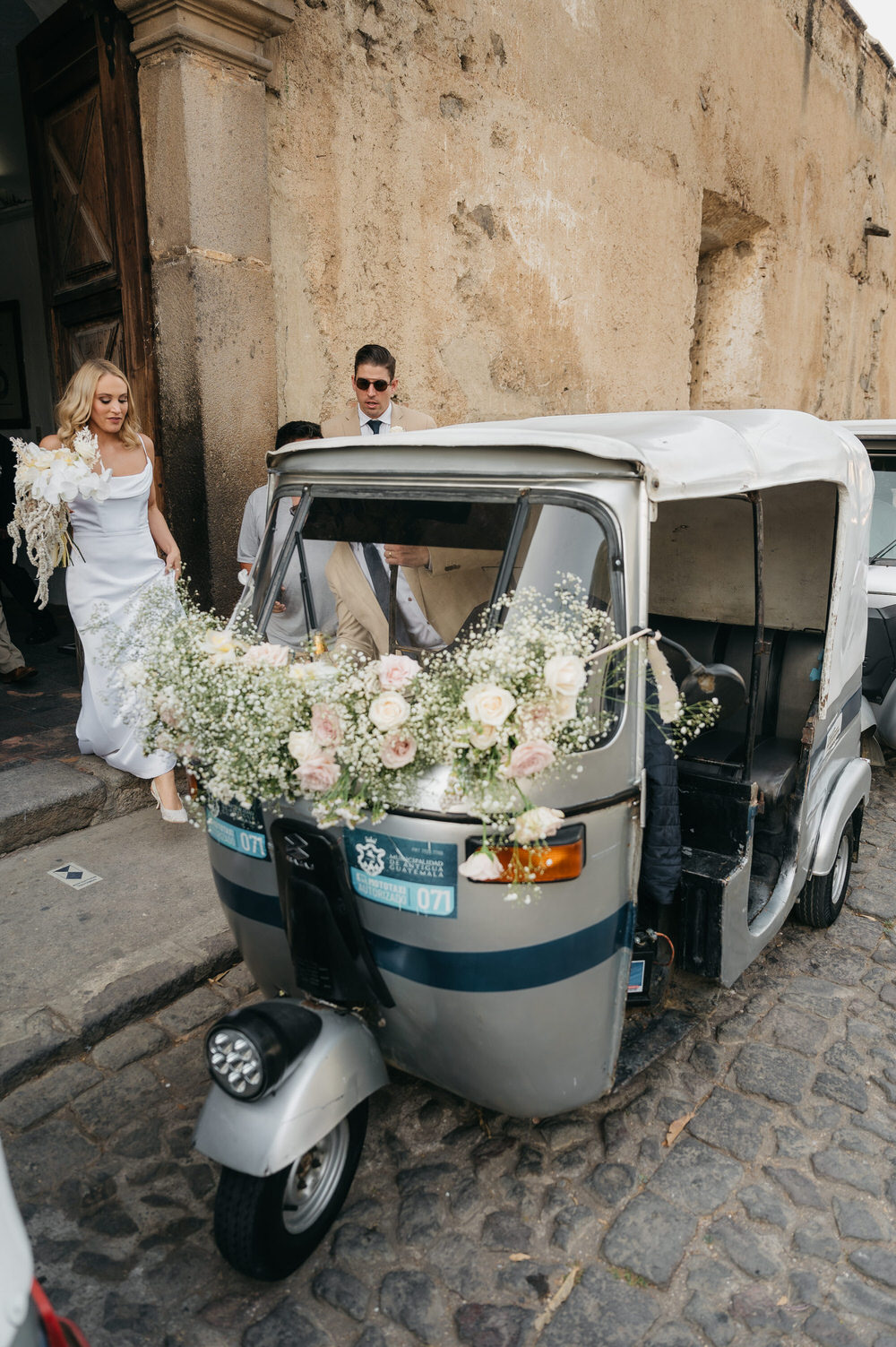 Antigua Guatemala Destination Wedding Daniel Lopez Perez Wedding Photography