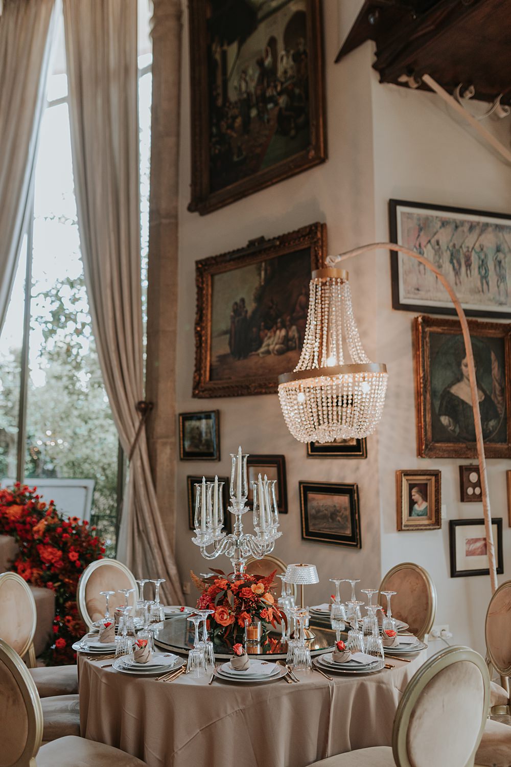 Palais Rhoul Wedding Grace Pham Photography Table Centrepiece Round Flowers