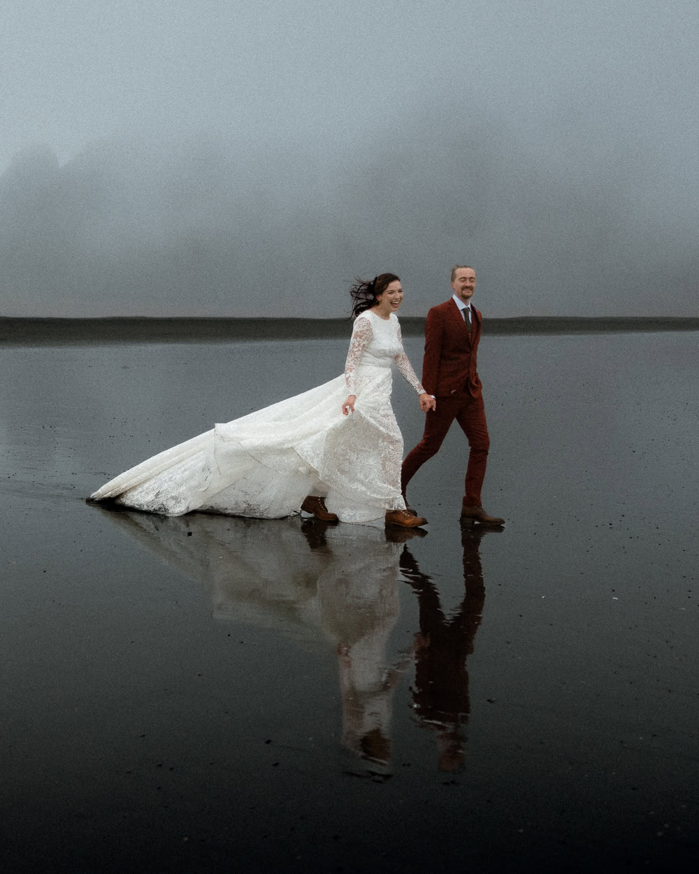 Reynisfjara Iceland Elopement Ast og Hraun