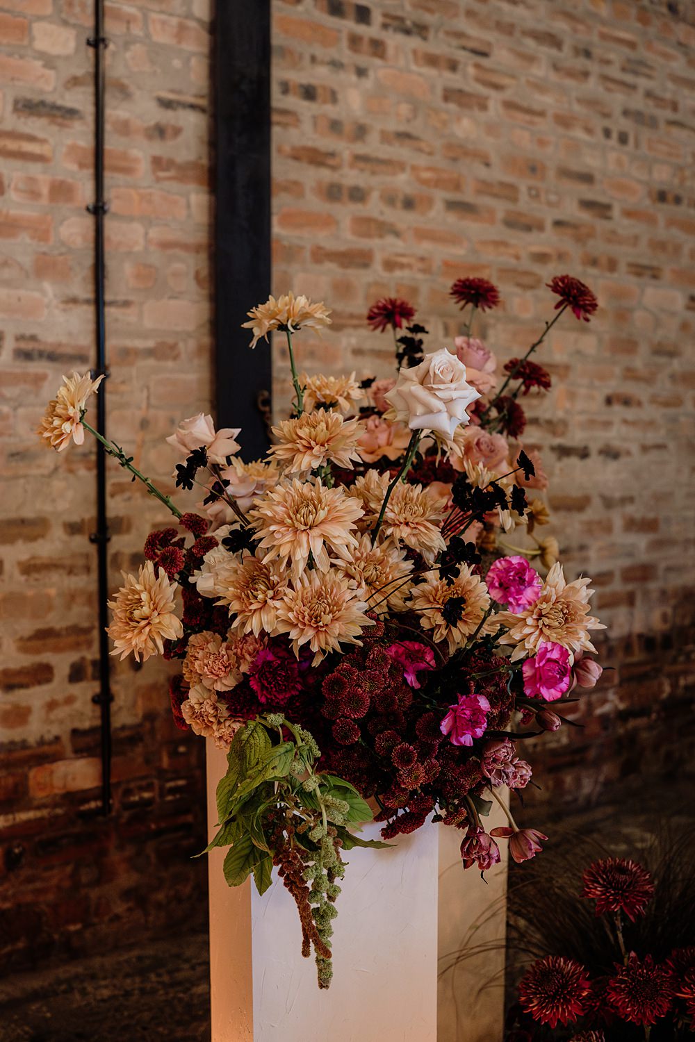 The Barn at Charleton Wedding Scott Arlow Photography Orange Dusty Pink Cream Red Flowers