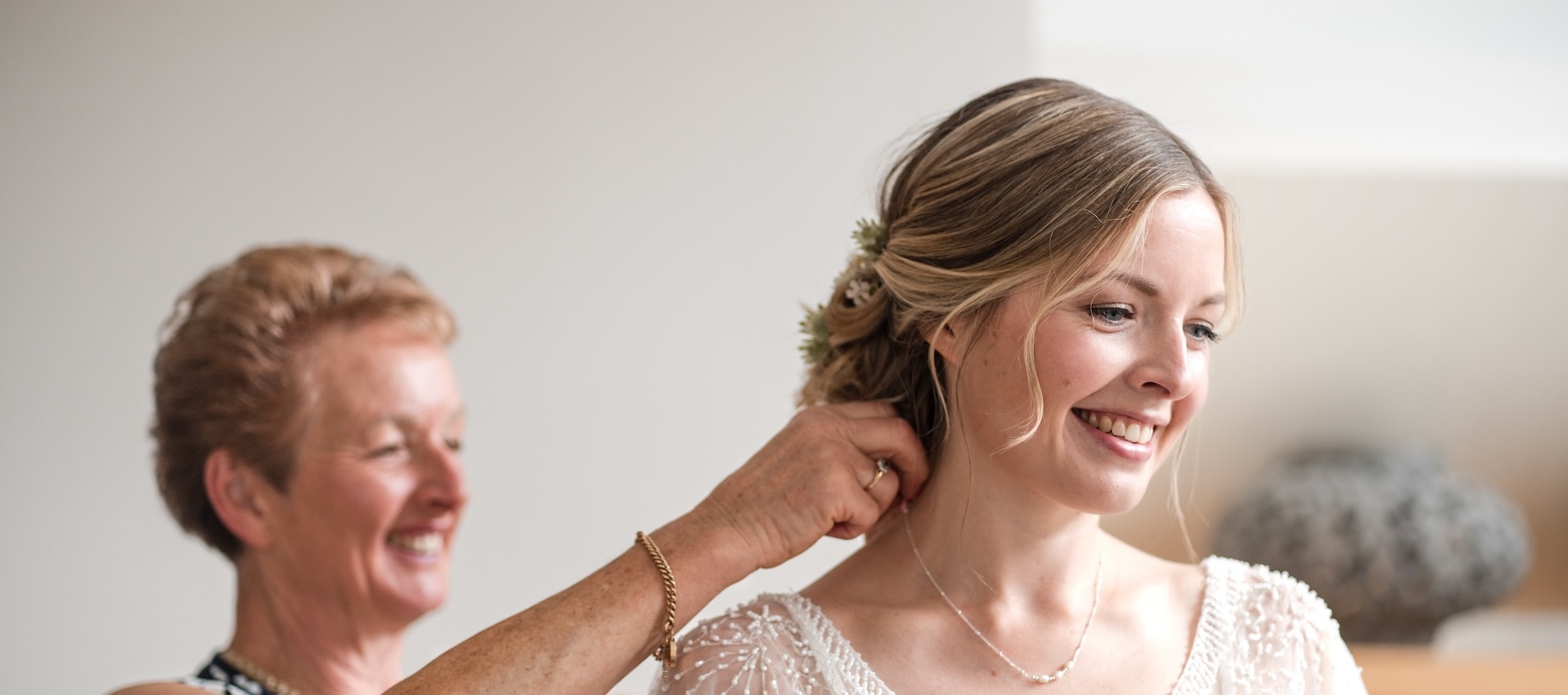 Lilli and Andy's Wedding at The Old Capitol in Iowa City, IA - Soiree IA, image size:1917x850